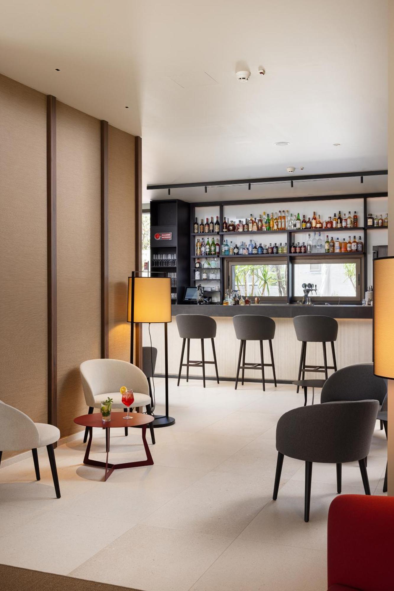 בארי B21 Lifestyle Hotel מראה חיצוני תמונה