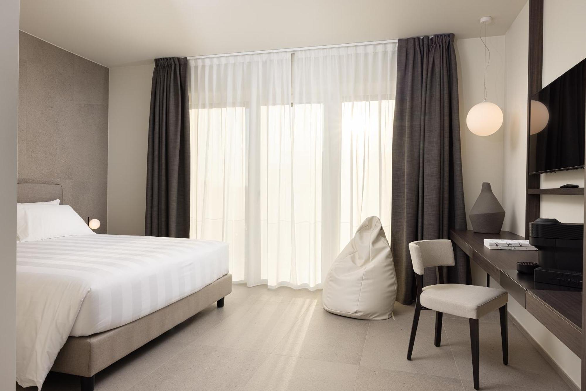 בארי B21 Lifestyle Hotel מראה חיצוני תמונה