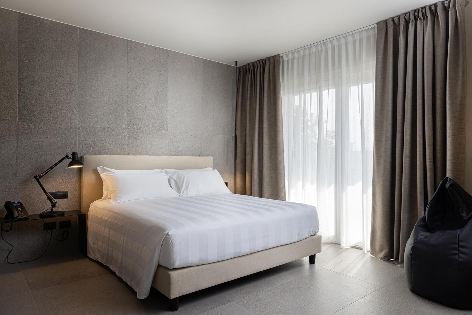 בארי B21 Lifestyle Hotel מראה חיצוני תמונה